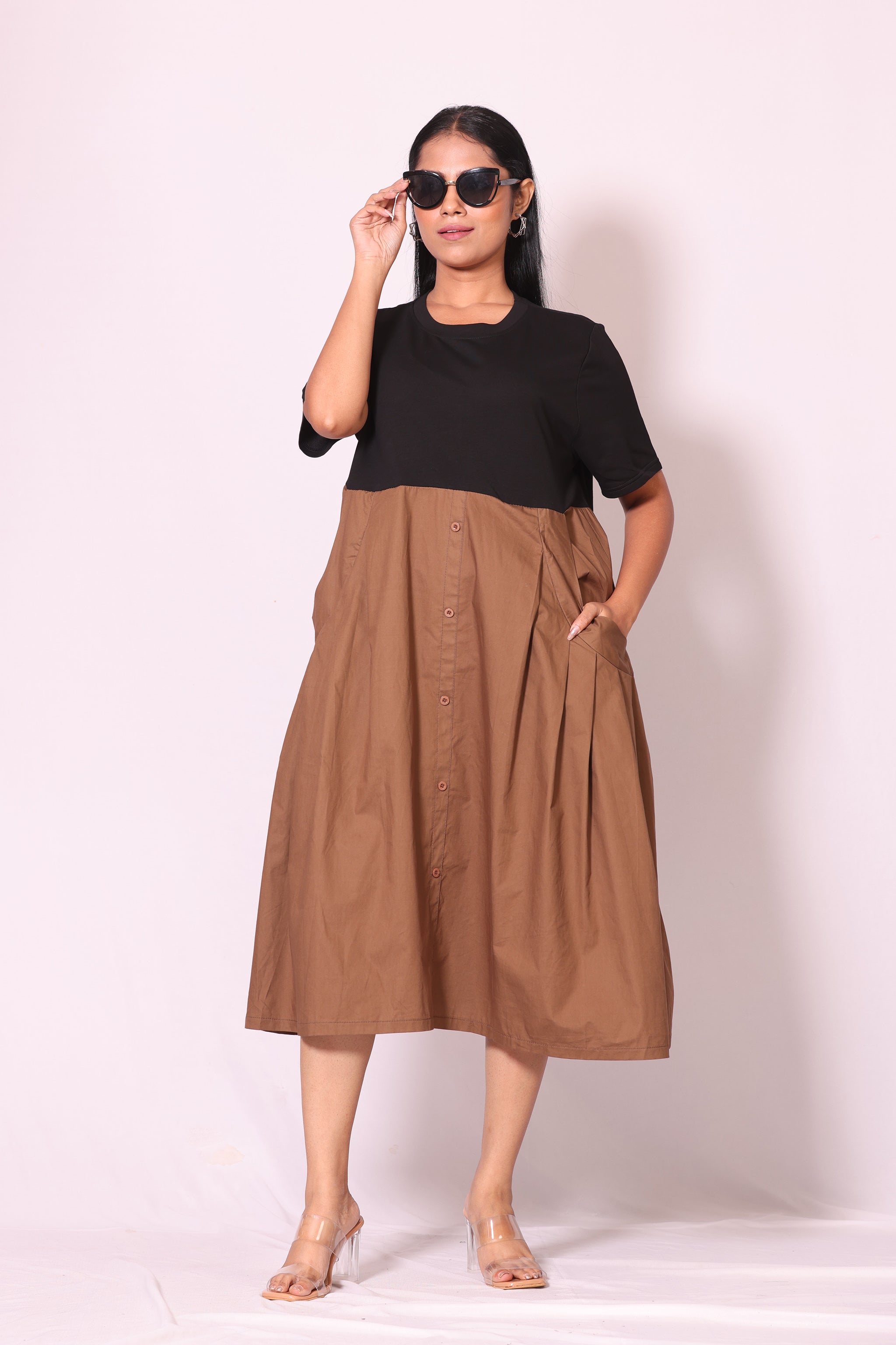 Dual Tone Pocket Dress